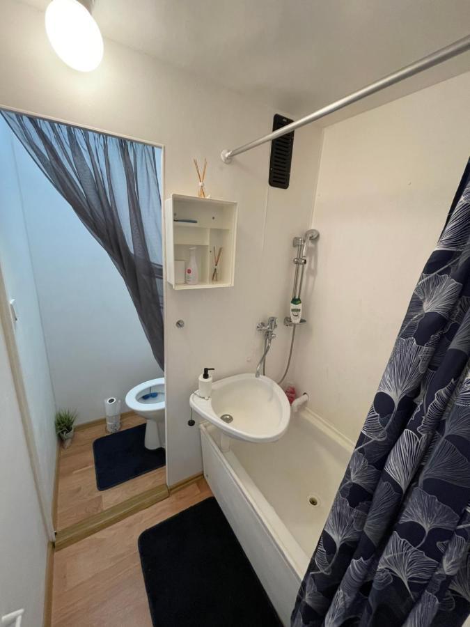 Klidny Byt Na Okraji Trutnova Apartman Kültér fotó